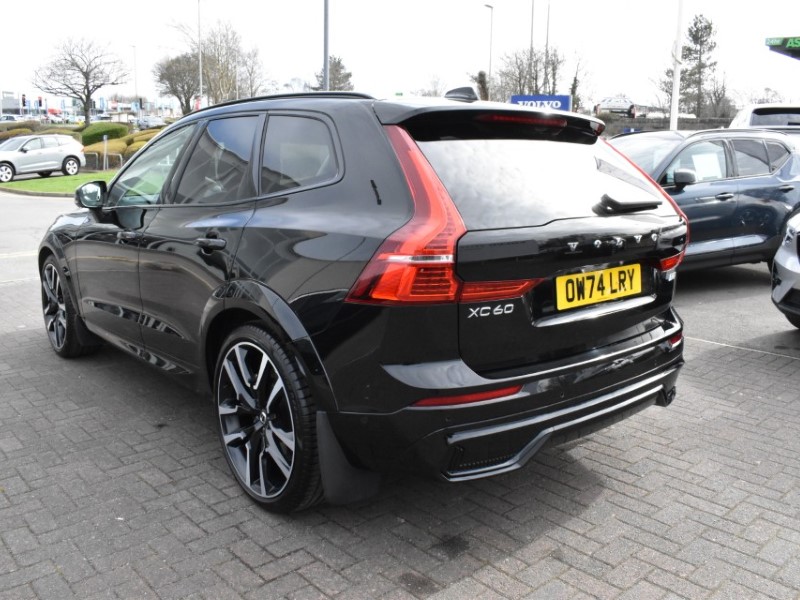 2025 (74) VOLVO XC60 2.0 B5P Ultra Dark 5dr AWD Geartronic 5224226