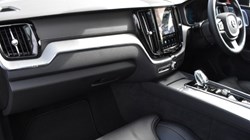 2025 (74) VOLVO XC60 2.0 B5P Ultra Dark 5dr AWD Geartronic 5224264
