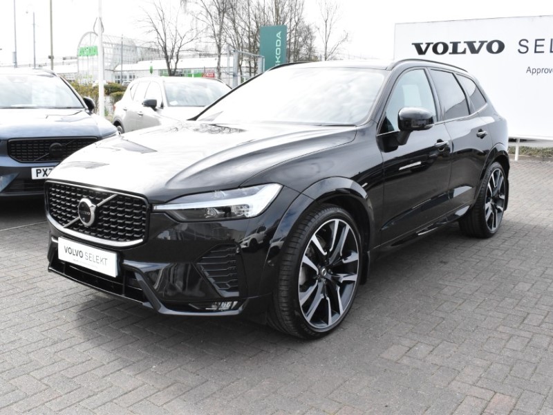 2025 (74) VOLVO XC60 2.0 B5P Ultra Dark 5dr AWD Geartronic 5224225