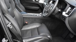 2025 (74) VOLVO XC60 2.0 B5P Ultra Dark 5dr AWD Geartronic 5224254