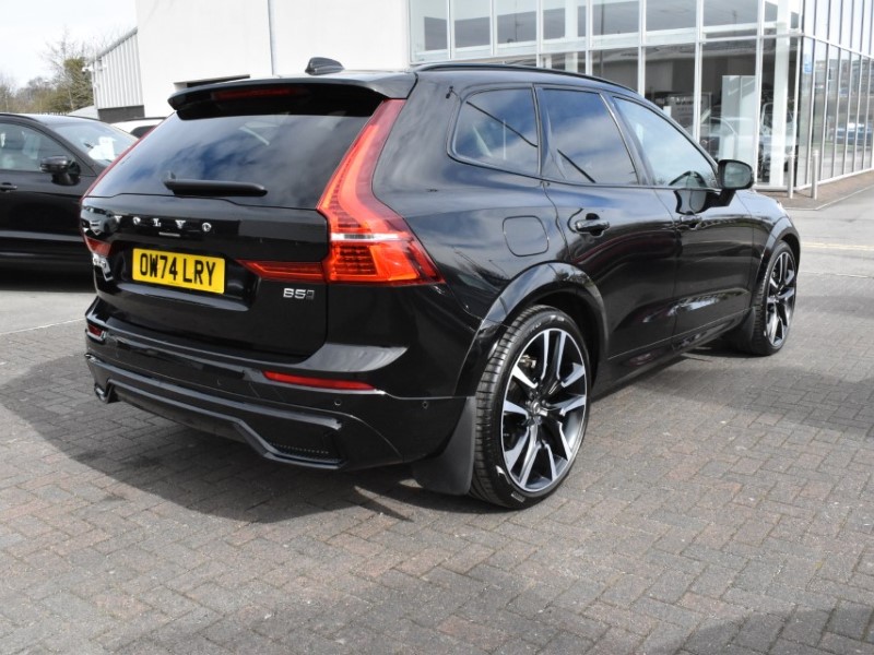 2025 (74) VOLVO XC60 2.0 B5P Ultra Dark 5dr AWD Geartronic 5224228