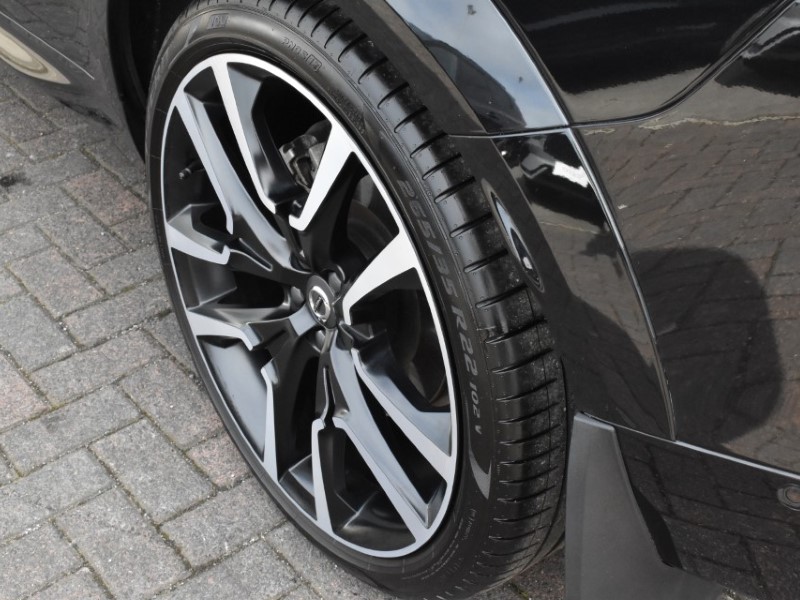 2025 (74) VOLVO XC60 2.0 B5P Ultra Dark 5dr AWD Geartronic 5224274
