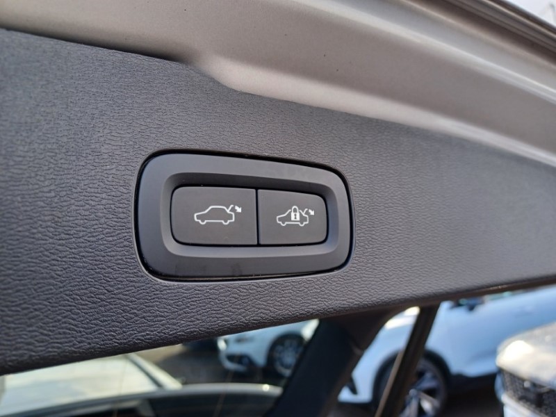 2025 (25) VOLVO V60 2.0 T6 [350] PHEV Plus Dark 5dr AWD Auto 5275371