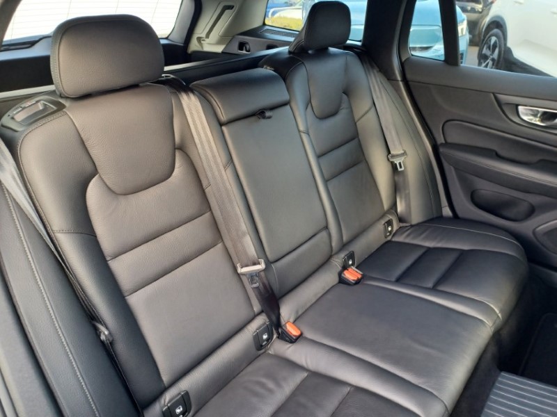 2025 (25) VOLVO V60 2.0 T6 [350] PHEV Plus Dark 5dr AWD Auto 5275358