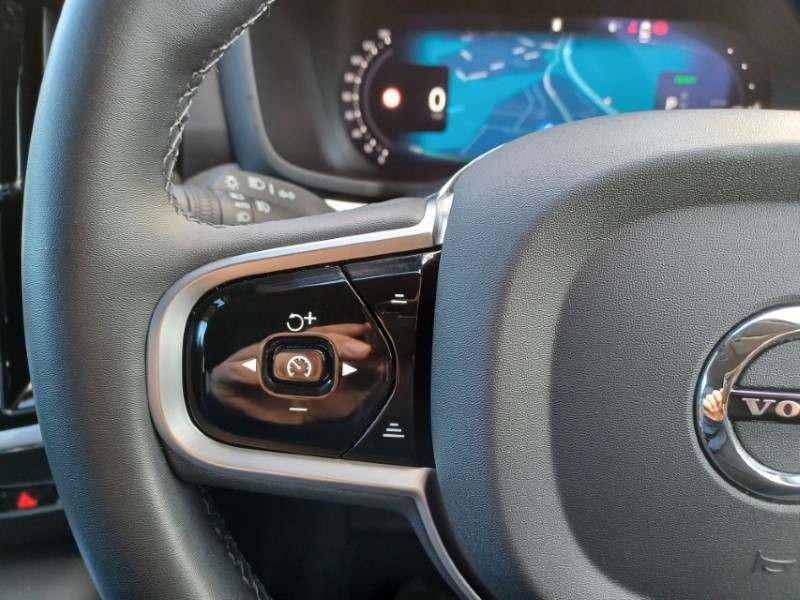 2025 (25) VOLVO V60 2.0 T6 [350] PHEV Plus Dark 5dr AWD Auto 5275339