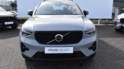 2025 (75) VOLVO XC40 2.0 B3P Plus Dark 5dr Auto 5194719