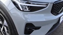 2025 (75) VOLVO XC40 2.0 B3P Plus Dark 5dr Auto 5194772