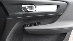 2025 (75) VOLVO XC40 2.0 B3P Plus Dark 5dr Auto 5194740
