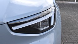 2025 (75) VOLVO XC40 2.0 B3P Plus Dark 5dr Auto 5194774