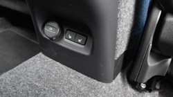 2025 (75) VOLVO XC40 2.0 B3P Plus Dark 5dr Auto 5194750