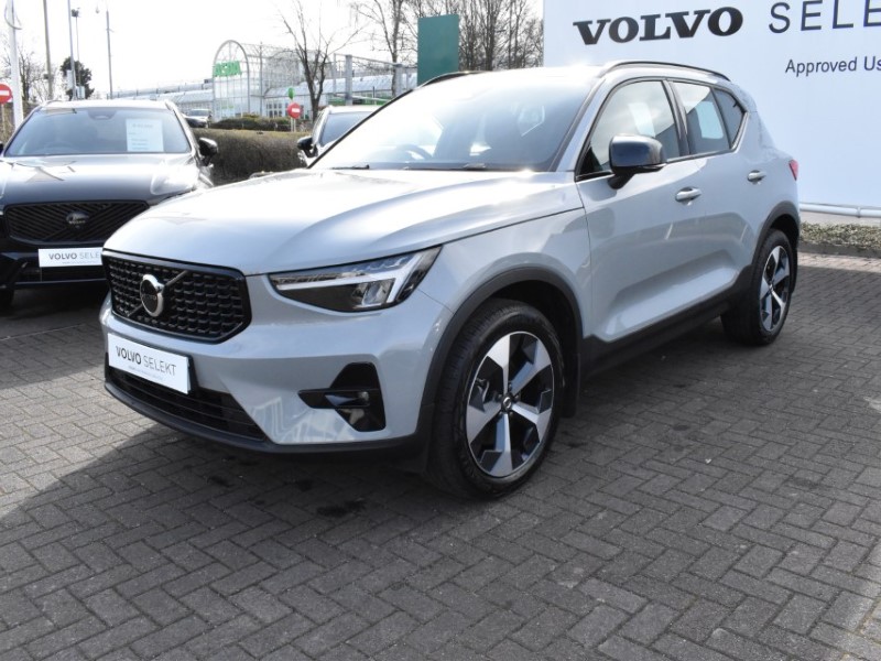 2025 (75) VOLVO XC40 2.0 B3P Plus Dark 5dr Auto 5194720