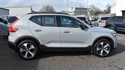 2025 (75) VOLVO XC40 2.0 B3P Plus Dark 5dr Auto 5194725