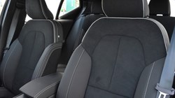 2025 (75) VOLVO XC40 2.0 B3P Plus Dark 5dr Auto 5194756