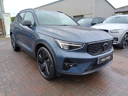 2026 (26) VOLVO XC40 2.0 B3P Plus Black Edition 5dr Auto