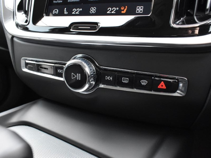 2025 (25) VOLVO V60 2.0 B4P Plus Dark 5dr Auto [7 speed] 5233400