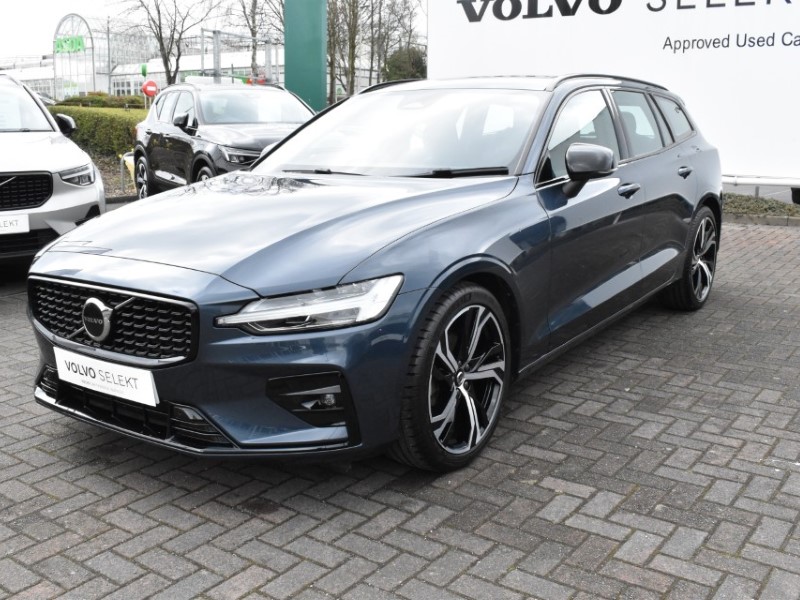 2025 (25) VOLVO V60 2.0 B4P Plus Dark 5dr Auto [7 speed] 5233384