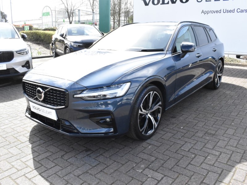 2025 (25) VOLVO V60 2.0 B4P Plus Dark 5dr Auto [7 speed] 5229701