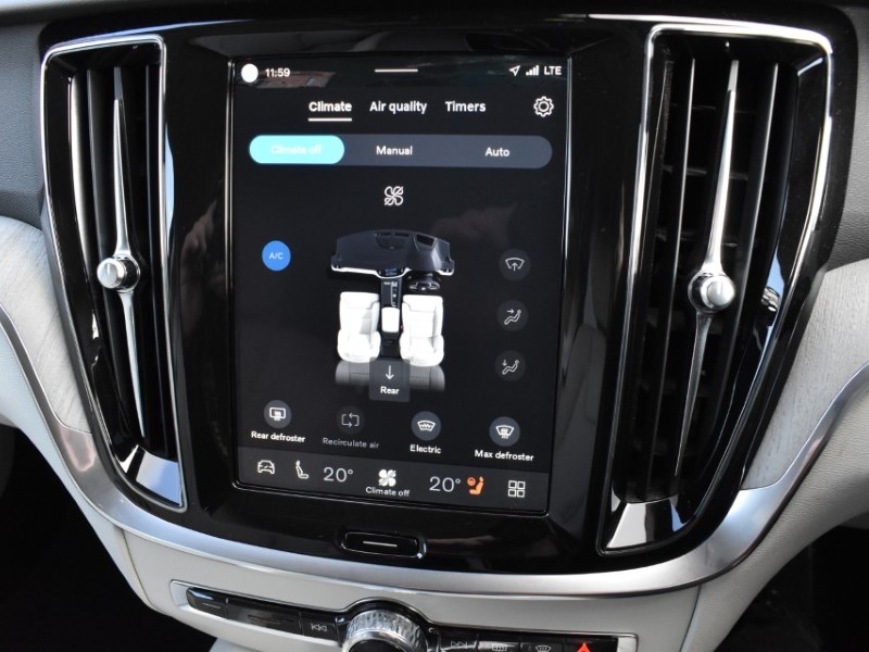 2025 (25) VOLVO V60 2.0 B4P Plus Dark 5dr Auto [7 speed] 5229713