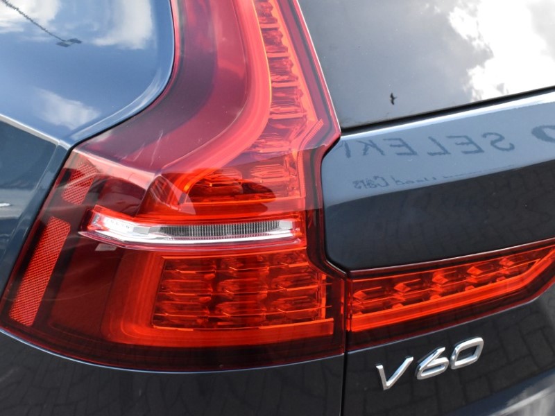 2025 (25) VOLVO V60 2.0 B4P Plus Dark 5dr Auto [7 speed] 5229751