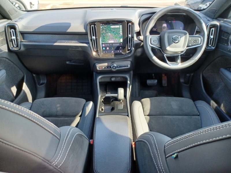 2022 (72) VOLVO C40 300kW Recharge Twin Pro 78kWh 5dr AWD Auto 5265355
