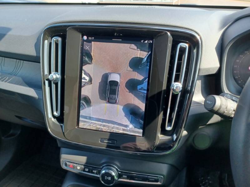 2022 (72) VOLVO C40 300kW Recharge Twin Pro 78kWh 5dr AWD Auto 5265337