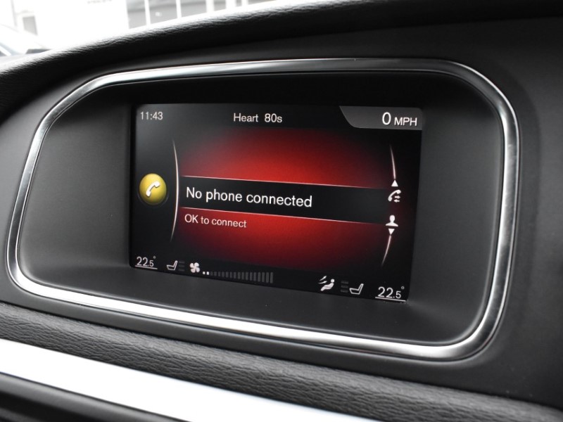 2018 (18) VOLVO V40 T3 [152] Cross Country Pro 5dr Geartronic 5239256