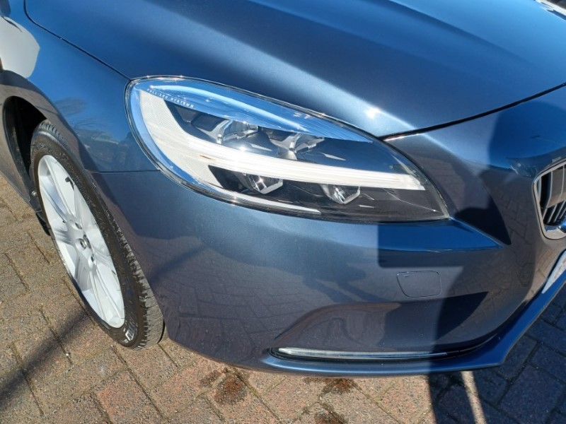 2019 (68) VOLVO V40 T3 [152] Inscription 5dr 5258956