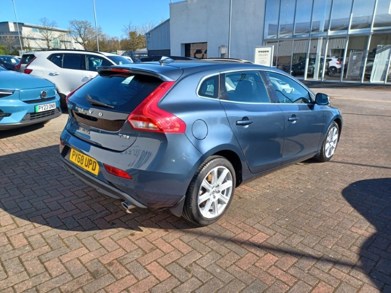 2019 (68) VOLVO V40 T3 [152] Inscription 5dr 5258766