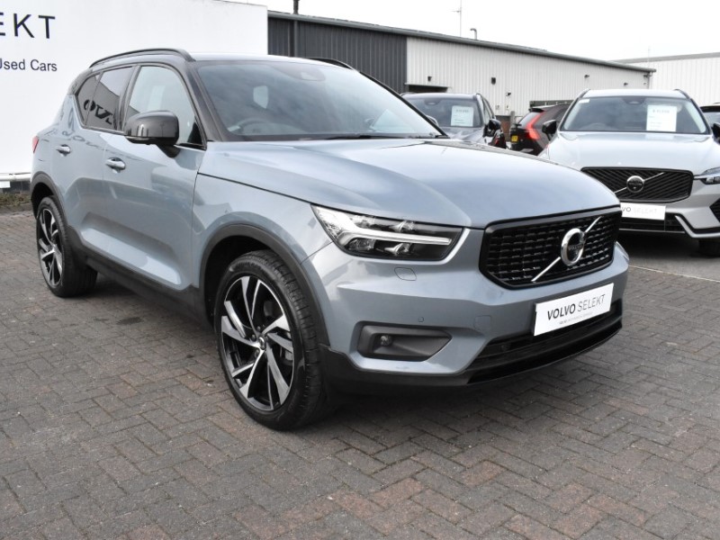 2021 (71) VOLVO XC40 2.0 B4P R DESIGN Pro 5dr Auto