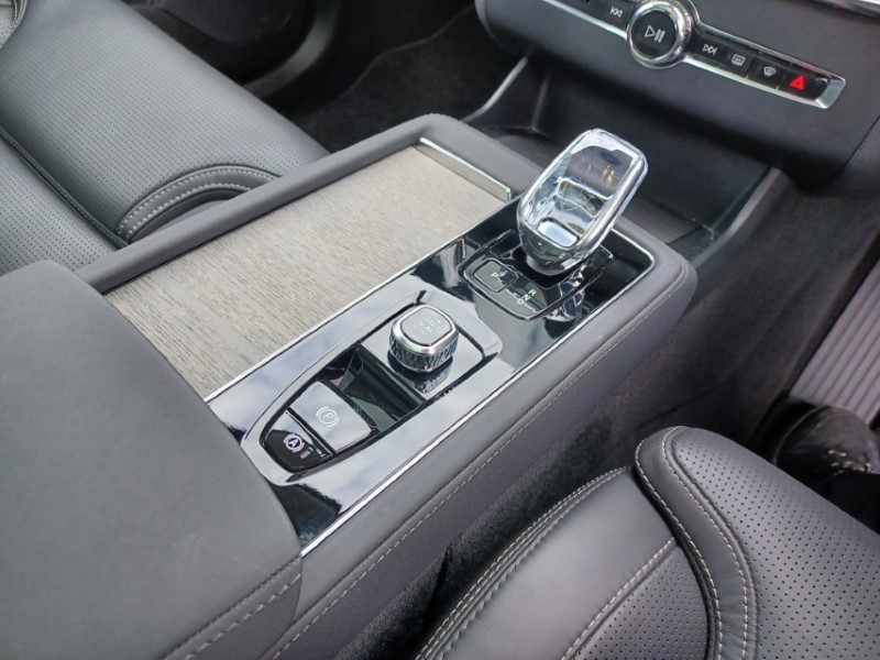 2025 (25) VOLVO XC90 2.0 T8 PHEV Ultra Bright 5dr AWD Geartronic 5266179