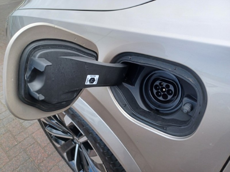 2025 (25) VOLVO XC90 2.0 T8 PHEV Ultra Bright 5dr AWD Geartronic 5266213