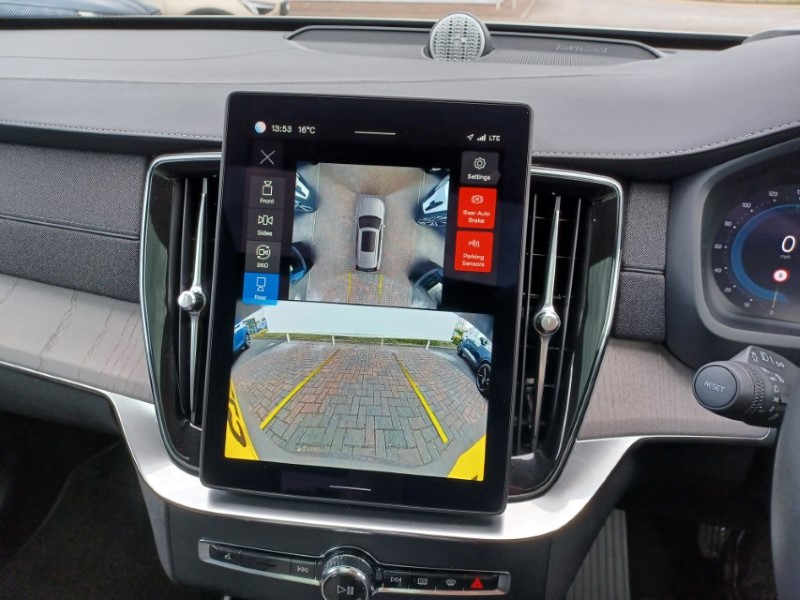 2025 (25) VOLVO XC90 2.0 T8 PHEV Ultra Bright 5dr AWD Geartronic 5266172