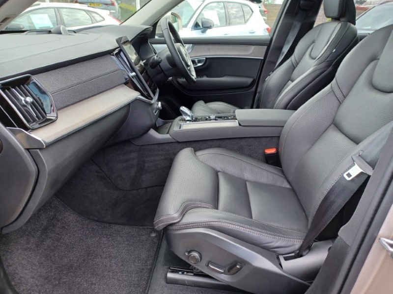 2025 (25) VOLVO XC90 2.0 T8 PHEV Ultra Bright 5dr AWD Geartronic 5266197