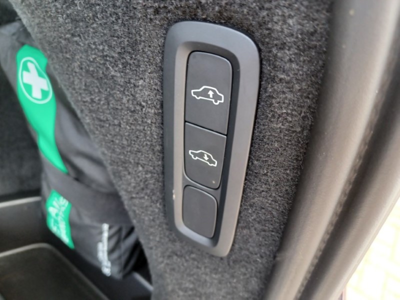 2025 (25) VOLVO XC90 2.0 T8 PHEV Ultra Bright 5dr AWD Geartronic 5266208