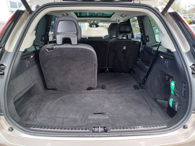 2025 (25) VOLVO XC90 2.0 T8 PHEV Ultra Bright 5dr AWD Geartronic 5266206