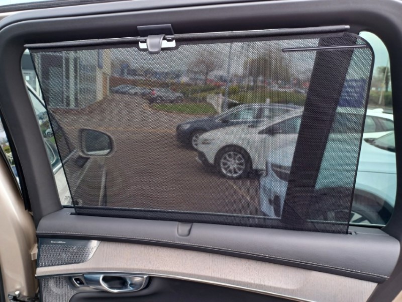 2025 (25) VOLVO XC90 2.0 T8 PHEV Ultra Bright 5dr AWD Geartronic 5266192