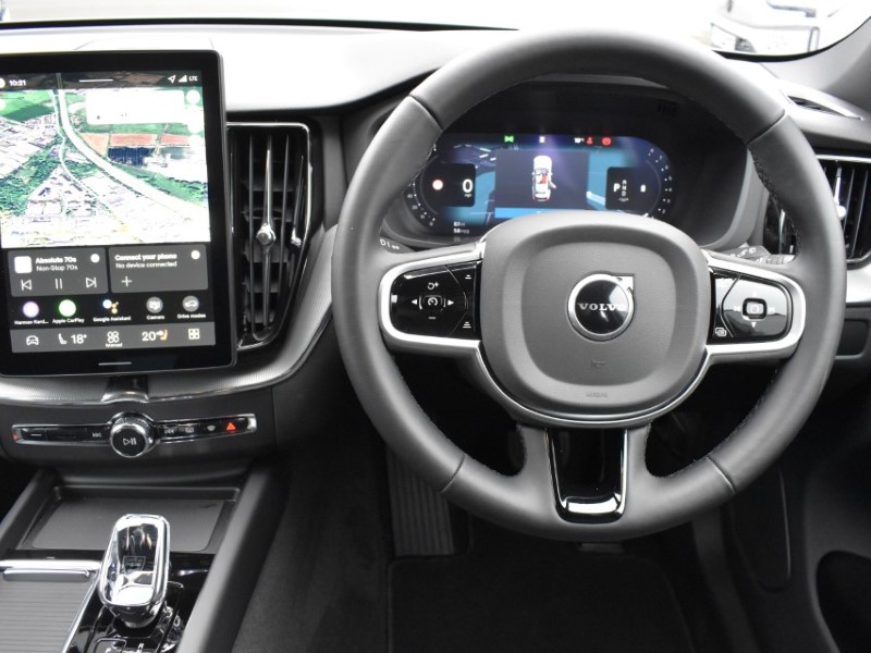 2025 (75) VOLVO XC60 2.0 B5P Plus Black Edition 5dr AWD Geartronic 5250074