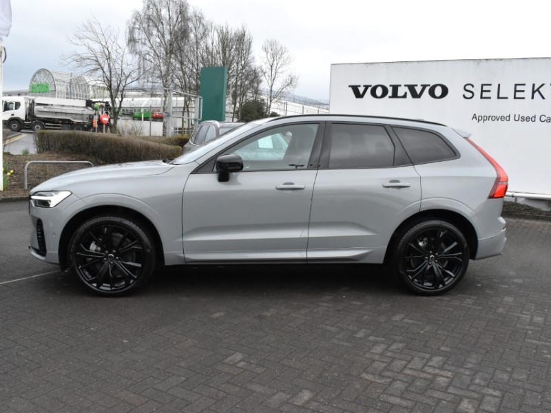 2025 (75) VOLVO XC60 2.0 B5P Plus Black Edition 5dr AWD Geartronic 5250045