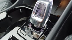 2025 (75) VOLVO XC40 2.0 B4P Ultra Bright 5dr Auto 5268792