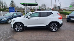 2025 (75) VOLVO XC40 2.0 B4P Ultra Bright 5dr Auto 5268777
