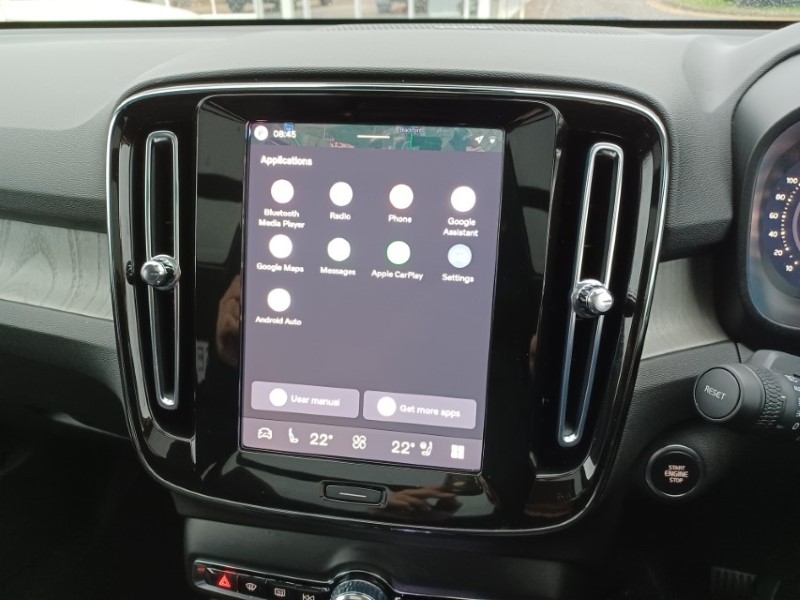 2025 (75) VOLVO XC40 2.0 B4P Ultra Bright 5dr Auto 5268784