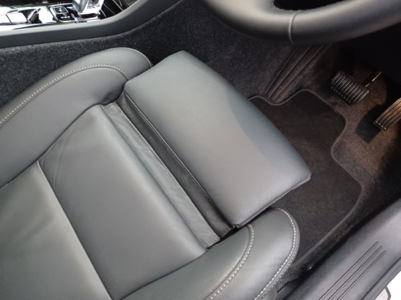 2025 (75) VOLVO XC40 2.0 B4P Ultra Bright 5dr Auto 5268797