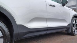 2025 (75) VOLVO XC40 2.0 B4P Ultra Bright 5dr Auto 5268883