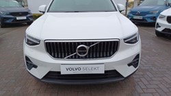 2025 (75) VOLVO XC40 2.0 B4P Ultra Bright 5dr Auto 5268771