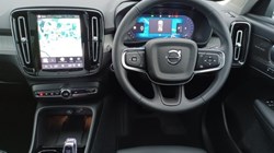 2025 (75) VOLVO XC40 2.0 B4P Ultra Bright 5dr Auto 5268803