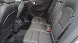 2025 (75) VOLVO XC40 2.0 B4P Ultra Bright 5dr Auto 5268810
