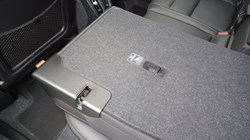 2025 (75) VOLVO XC40 2.0 B4P Ultra Bright 5dr Auto 5268811