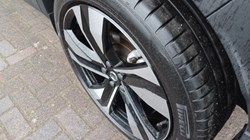 2025 (75) VOLVO XC40 2.0 B4P Ultra Bright 5dr Auto 5268819