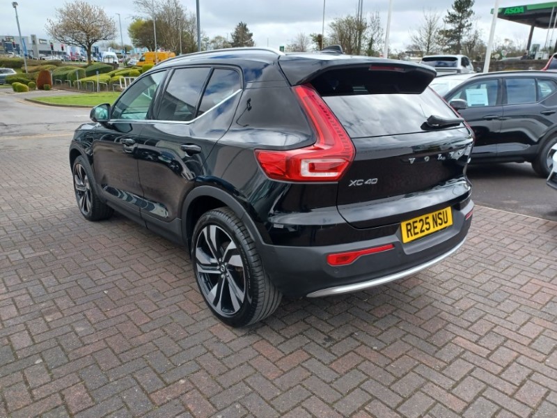 2025 (25) VOLVO XC40 2.0 B3P Ultra Bright 5dr Auto 5298911