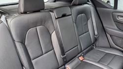 2025 (25) VOLVO XC40 2.0 B3P Ultra Bright 5dr Auto 5298940